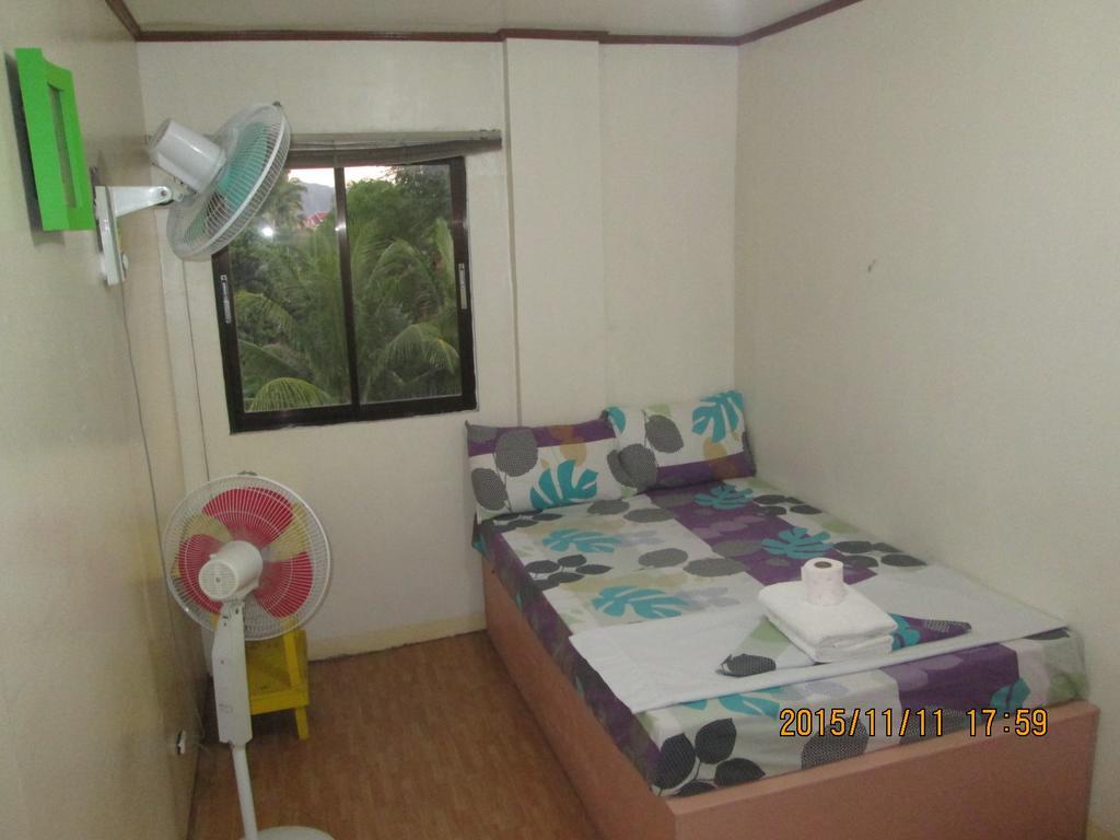 Lagrosa Backpackers Hotel Coron Quarto foto