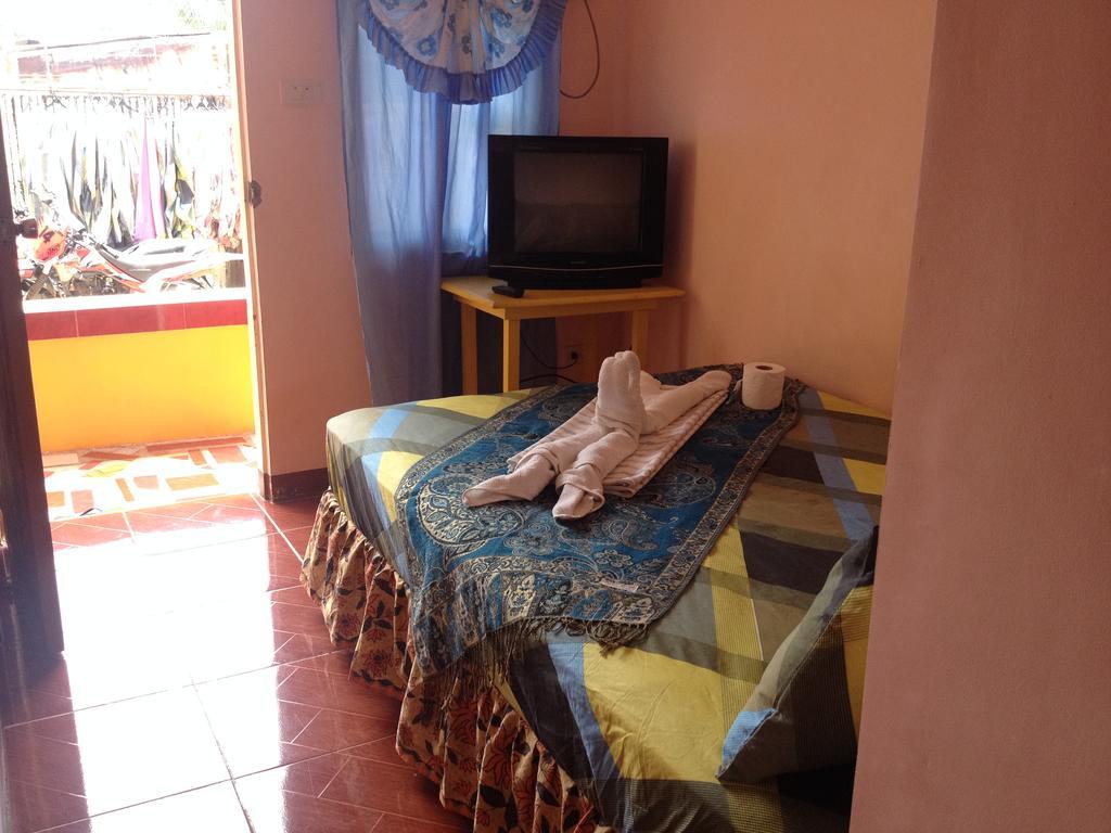 Lagrosa Backpackers Hotel Coron Exterior foto